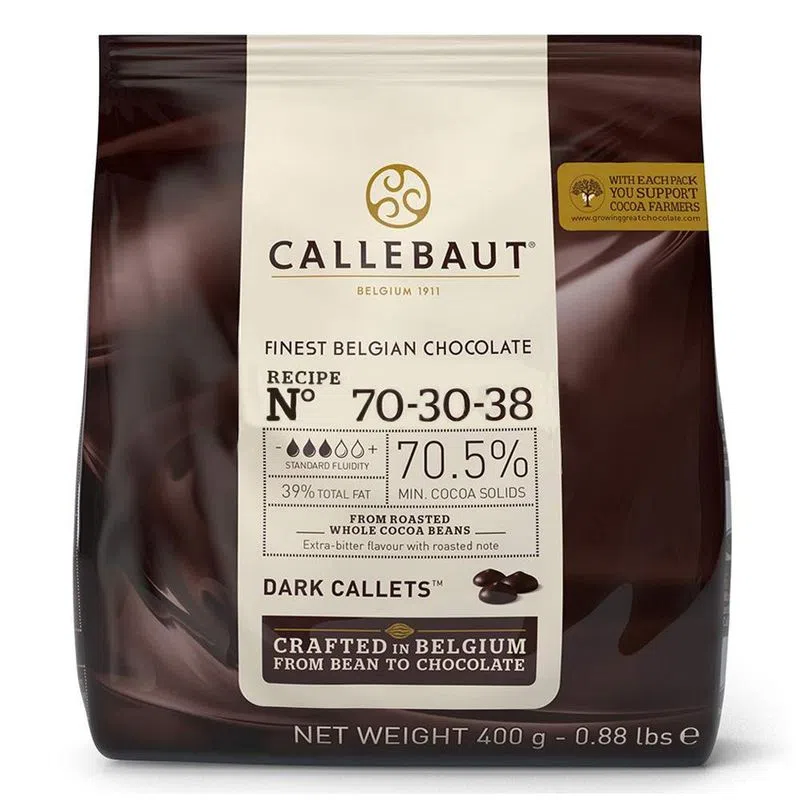 Gotas de Chocolate Meio Amargo 70,5% Cacau Callebaut Pacote 400g